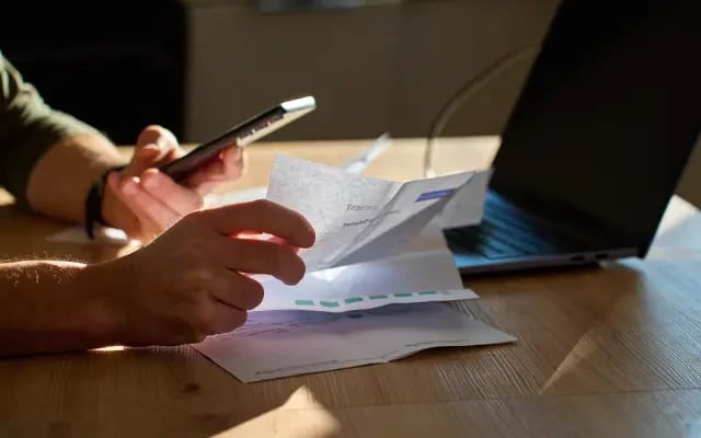 How To Reduce Your Monthly Phone Bills Drastically