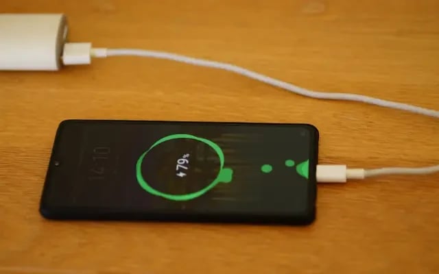 Top Tips To Save The Life Span Of Your Cell Phone Battery