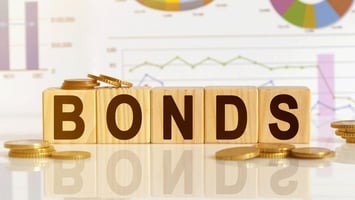 كيفية الاستثمار في السندات بأسهل الطرق وأكثرها أمانًا