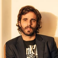 Gastón Frias