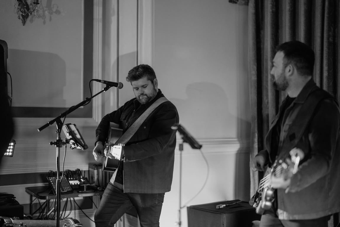 JM Band – Live Band & Virtual DJ (with Optional Ceilidh Calling) photo 14