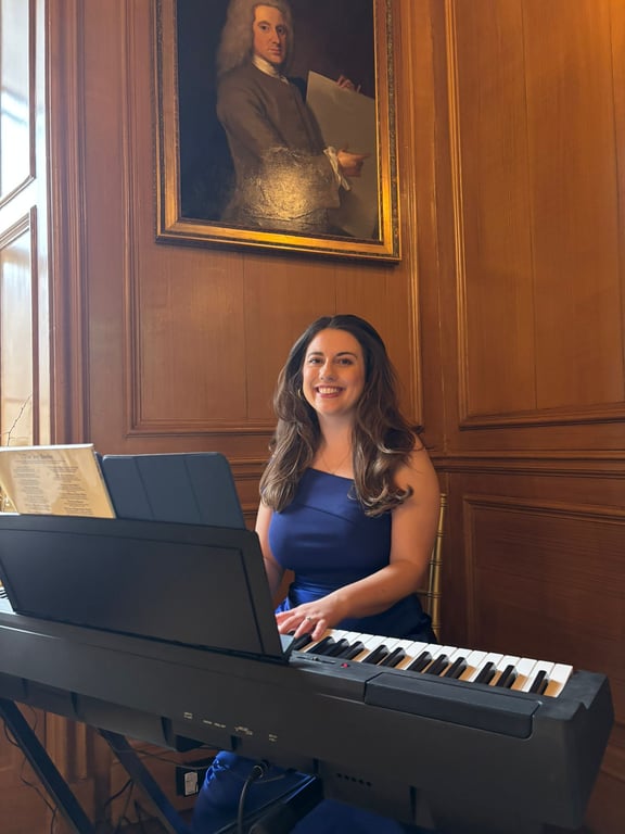 Timothea Piano photo 3