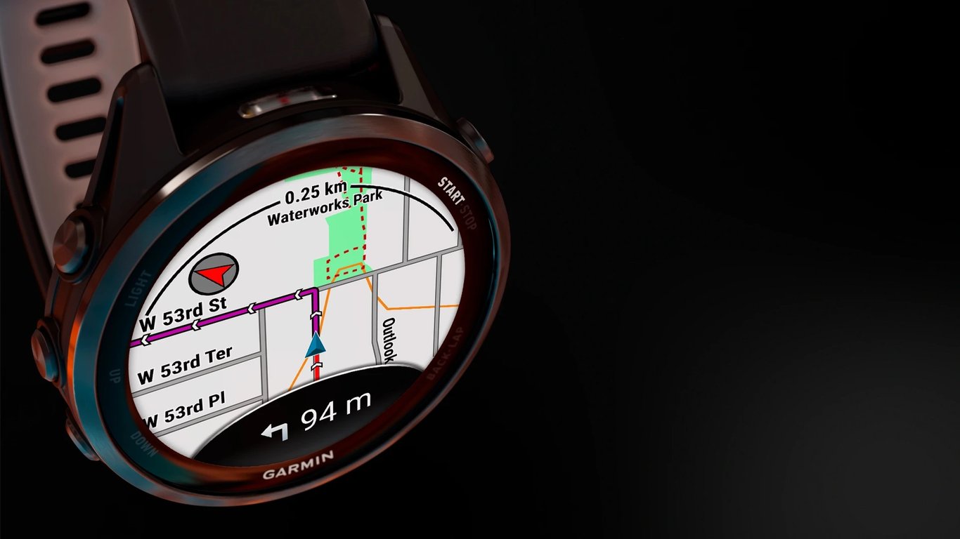 Ceas GPS Garmin Forerunner pentru monitorizarea antrenamentelor de alergare