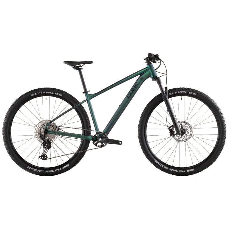 Selecție biciclete MTB hardtail și full suspension SportGuru magazin showroom