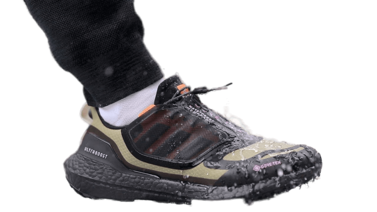 Adidași trekking Adidas Terrex pentru drumeții pe trasee marcate și teren variat
