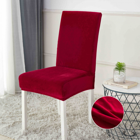 Canapea bej pentru living modern, texturi moi și linii contemporane.