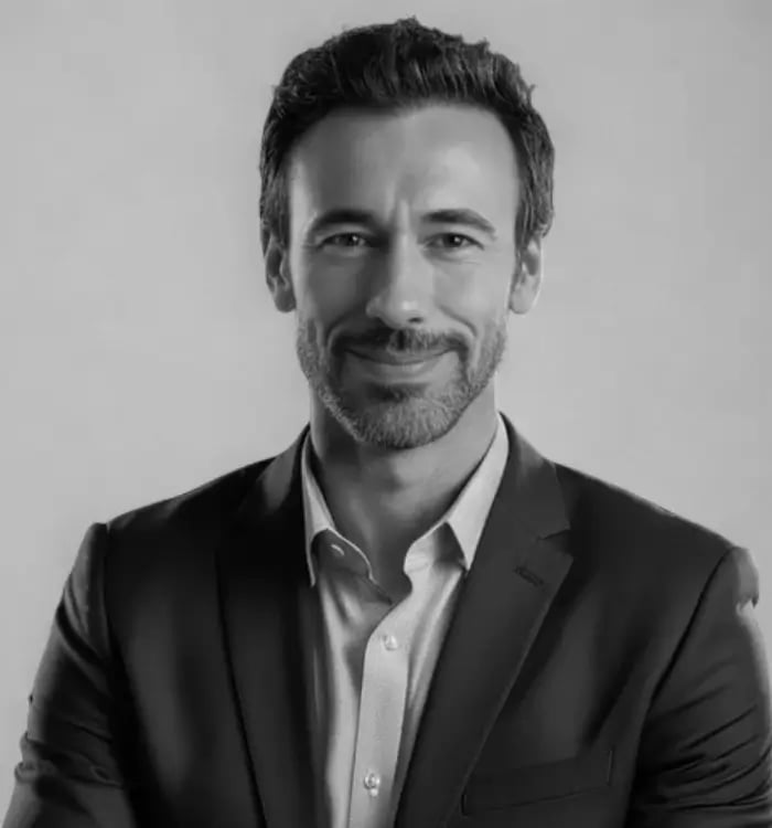 Oscar Carreras Oscar Carreras