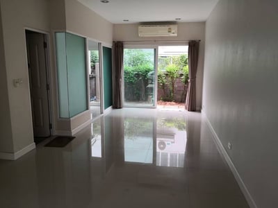 Property image 1 of 20