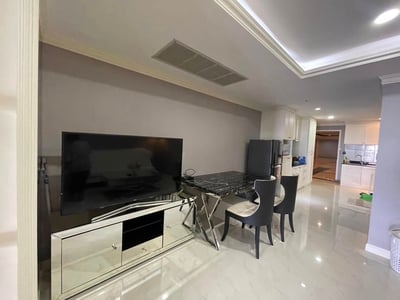 Property image 1 of 9