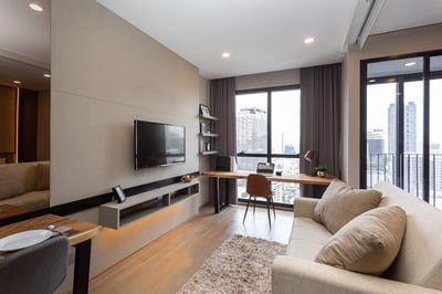 Property image 1 of 12