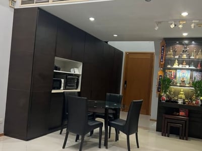 Property image 1 of 8