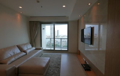 Property image 1 of 2