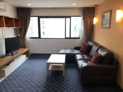 Property image 1 of 8