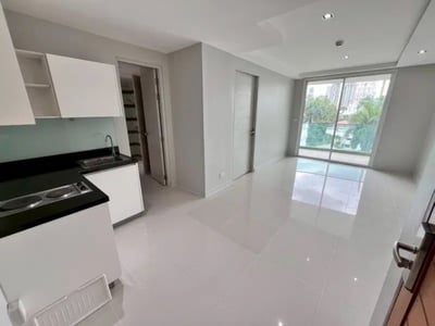 Property image 1 of 11