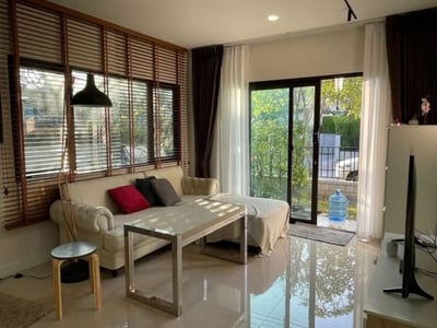 Property image 1 of 5