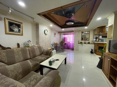 Property image 1 of 17