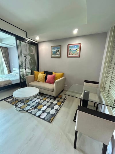 Property image 1 of 12