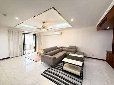 Property image 1 of 7