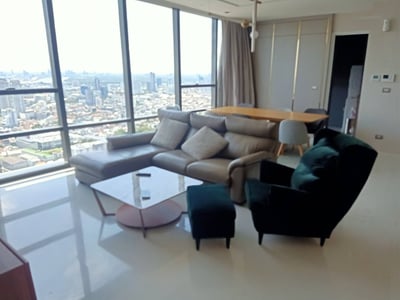 Property image 1 of 12