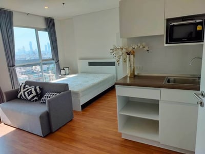 Property image 1 of 3