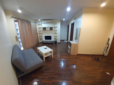 Property image 1 of 5