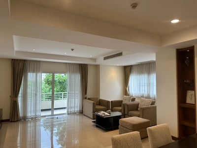 Property image 1 of 9