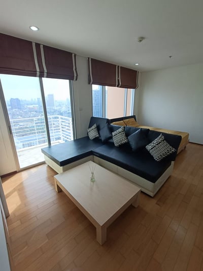 Property image 1 of 9