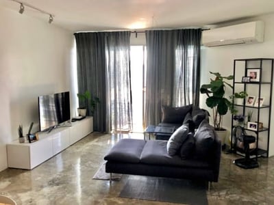 Property image 1 of 5