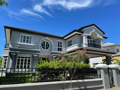 Property image 1 of 5