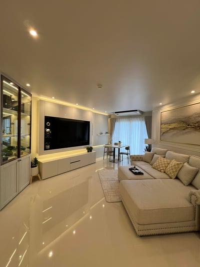 Property image 1 of 12