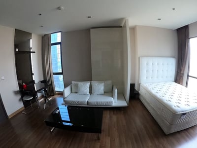 Property image 1 of 5