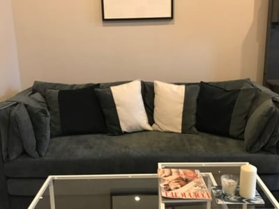 Property image 1 of 5
