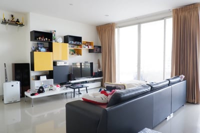 Property image 1 of 20