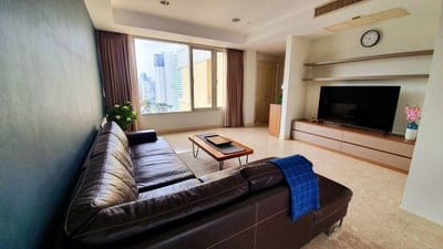 Property image 1 of 12