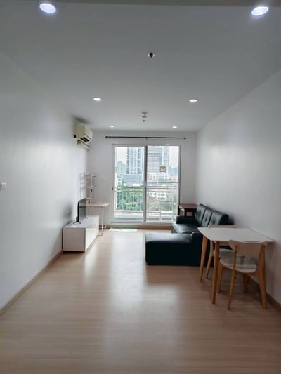 Property image 1 of 5