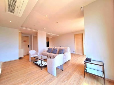 Property image 1 of 12
