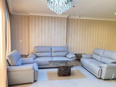Property image 1 of 8