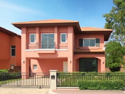 Property image 1 of 5
