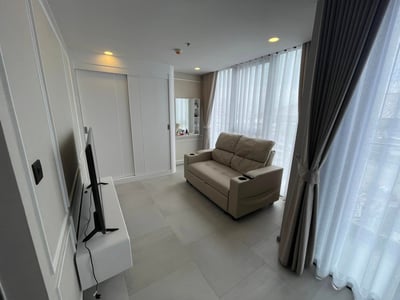 Property image 1 of 3