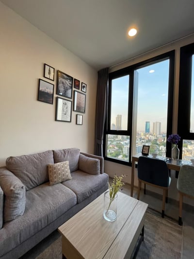 Property image 1 of 9