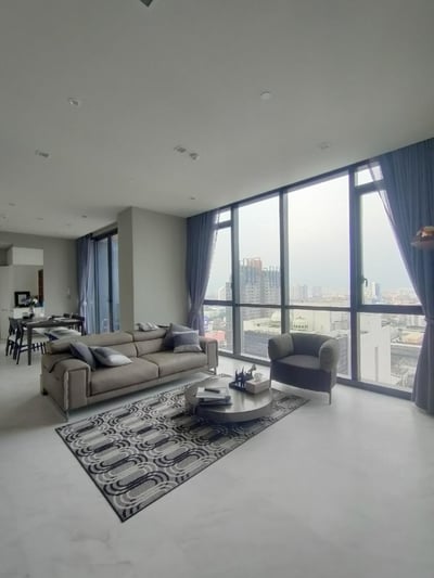 Property image 1 of 21