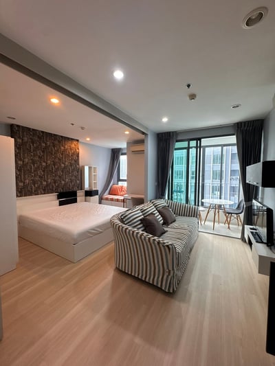 Property image 1 of 7