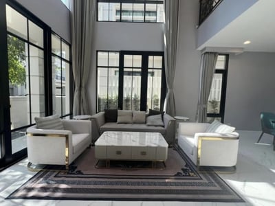 Property image 1 of 5