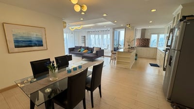 Property image 1 of 18