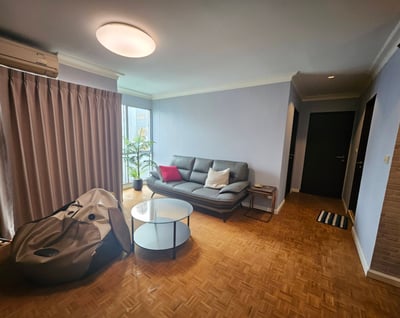 Property image 1 of 6