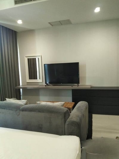 Property image 1 of 6