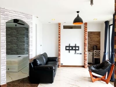 Property image 1 of 7