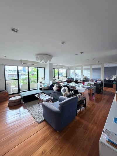 Property image 1 of 8