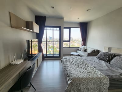 Property image 1 of 2