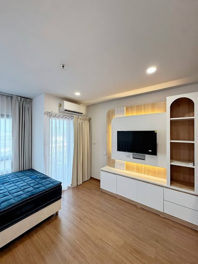 Property image 1 of 9